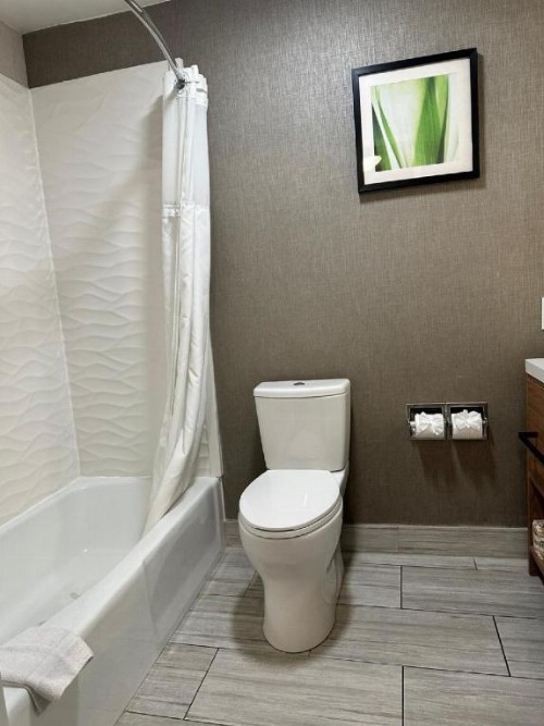 Modesto Hotel - image 11