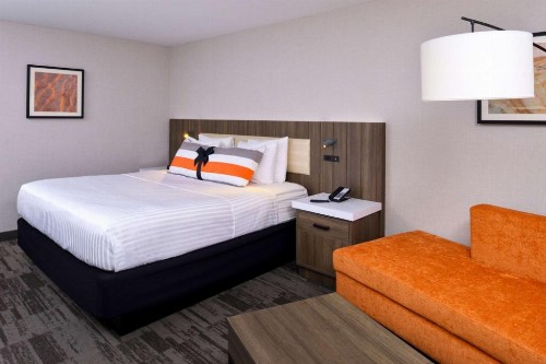 Modesto Hotel - image 22