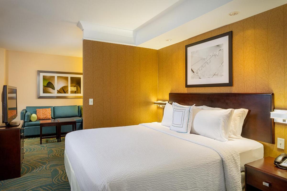 SpringHill Suites by Marriott Modesto - image 4