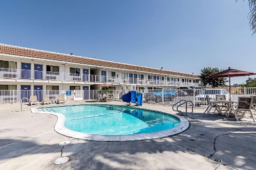 Motel 6-Modesto CA - image 12