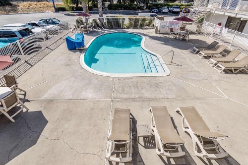 Motel 6-Modesto CA - image 24