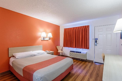 Motel 6-Modesto CA - image 27