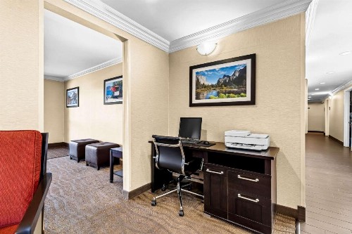 Comfort Inn Modesto - image 24