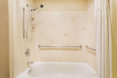 Baymont by Wyndham Modesto Salida - image 28