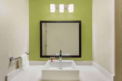 Baymont by Wyndham Modesto Salida - image 32