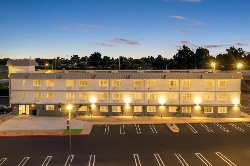 Quality Inn Modesto near Salida - image 11