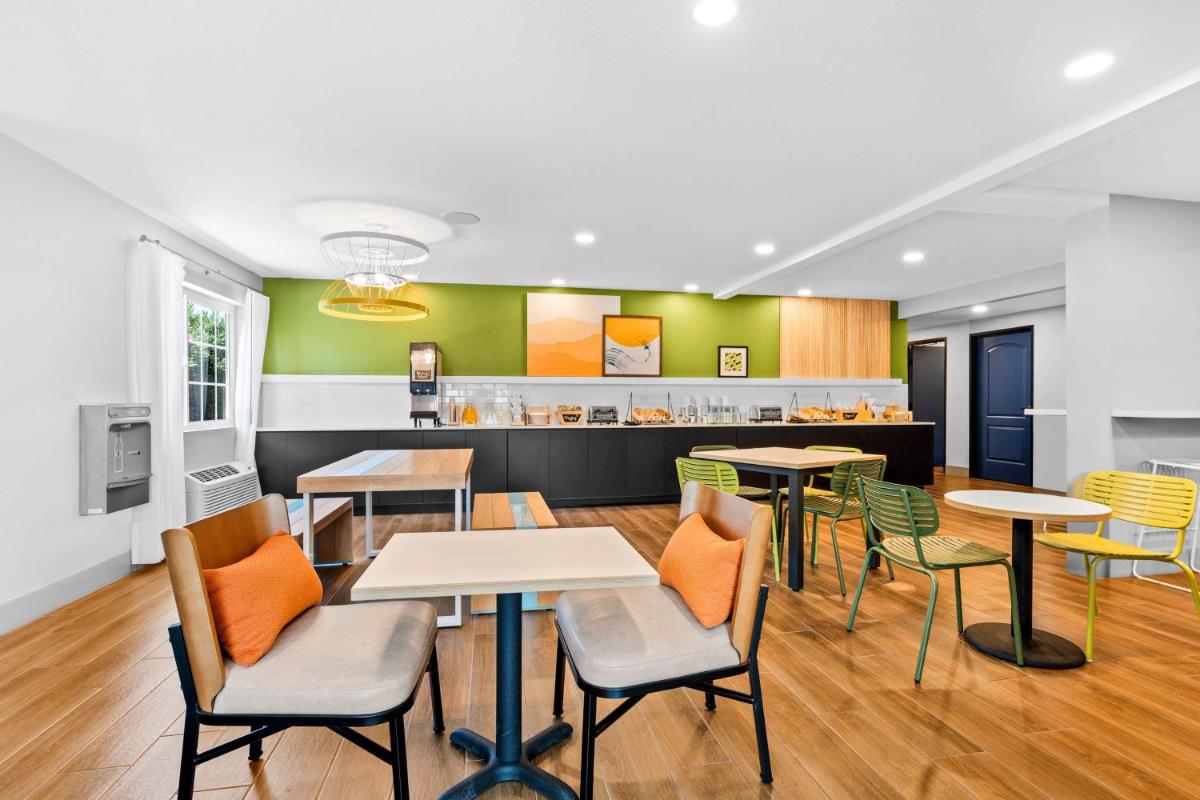 Quality Inn Modesto near Salida - image 3