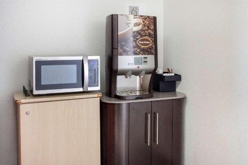 Motel 6-Mojave CA - image 28