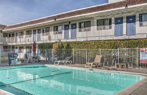 Motel 6-Mojave CA - image 41