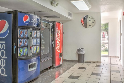 Motel 6-Mojave CA - image 49