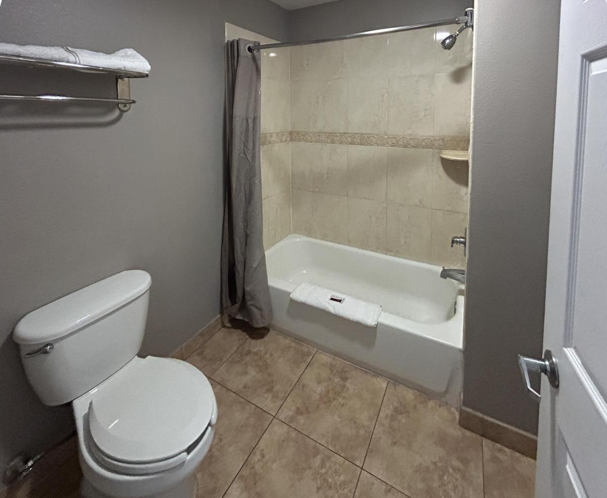 Motel 6-Mojave CA - Airport - image 2