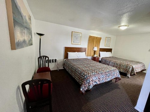 Desert Inn - image 24