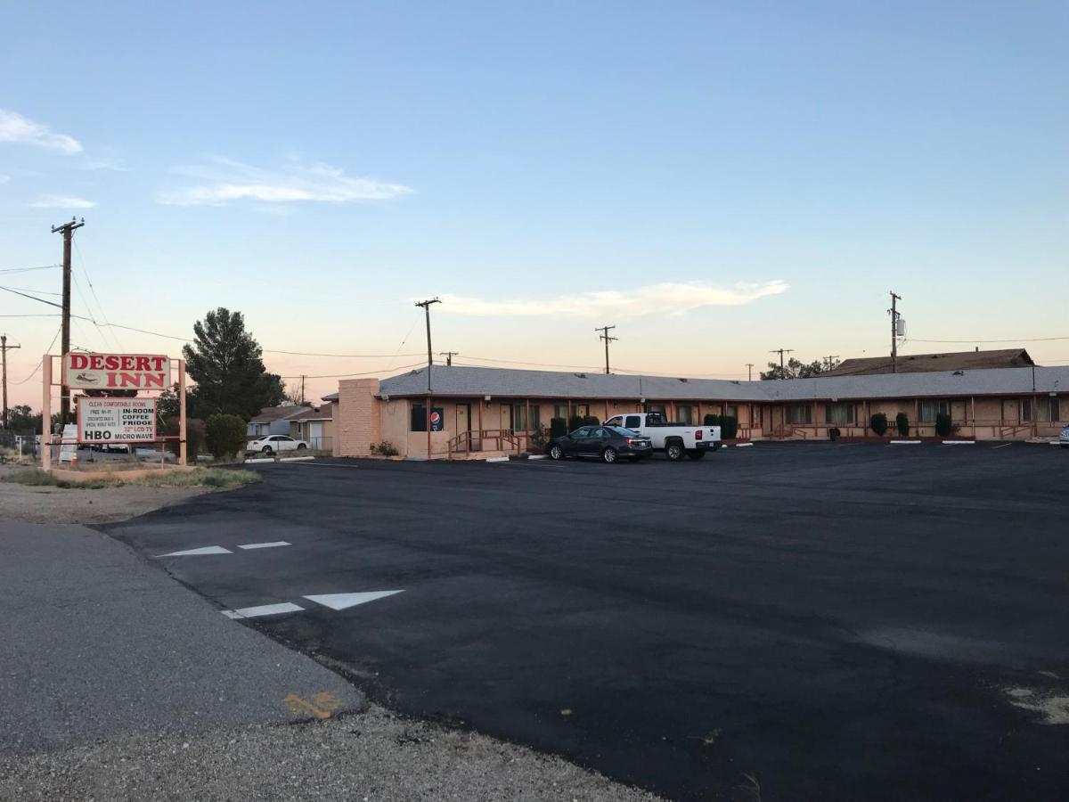 Desert Inn - image 5