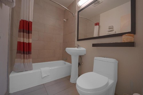 Red Roof Inn Mojave - image 21