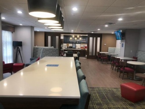 Hampton Inn Monahans Tx - image 11
