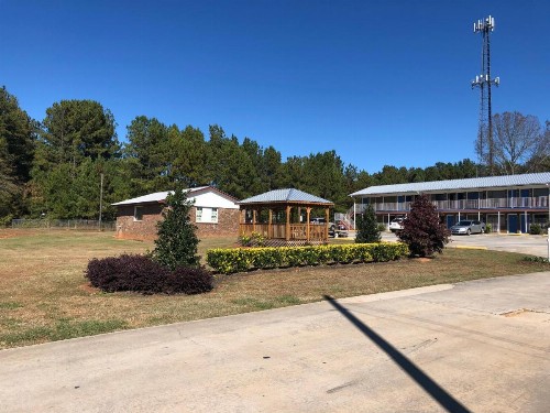 Walton Inn - image 13
