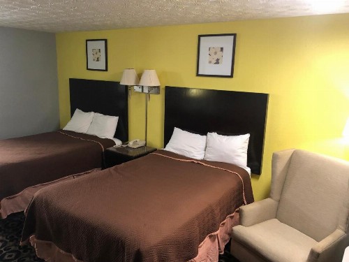 Walton Inn - image 7