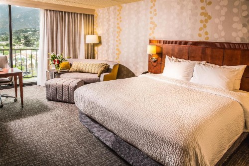 Courtyard by Marriott Los Angeles Pasadena/Monrovia - image 10