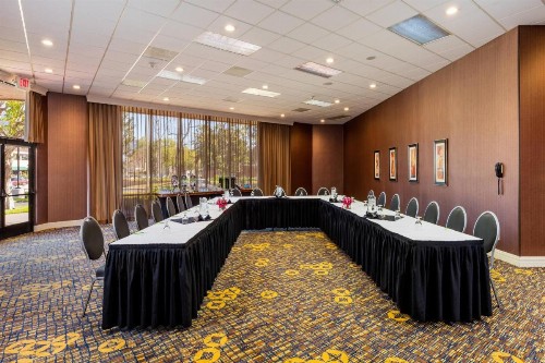 Courtyard by Marriott Los Angeles Pasadena/Monrovia - image 16