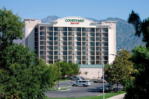 Courtyard by Marriott Los Angeles Pasadena/Monrovia - image 2