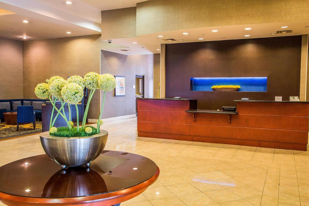 Courtyard by Marriott Los Angeles Pasadena/Monrovia - image 4