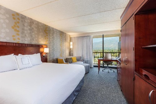Courtyard by Marriott Los Angeles Pasadena/Monrovia - image 8