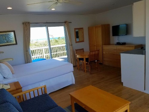 White Sands Motel - image 22