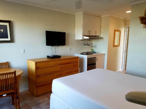White Sands Motel - image 39