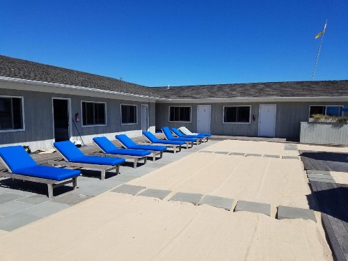 White Sands Motel - image 45