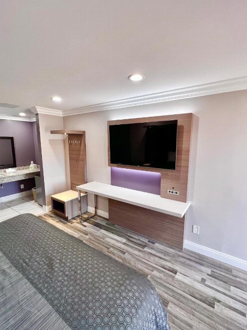 Best Inn Montebello - image 6