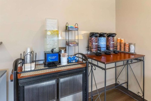 Comfort Inn Monterey Park - Los Angeles - image 10
