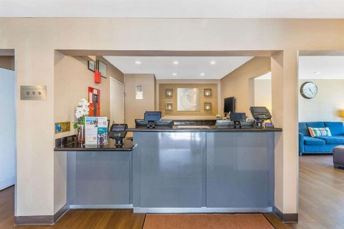 Comfort Inn Monterey Park - Los Angeles - image 8