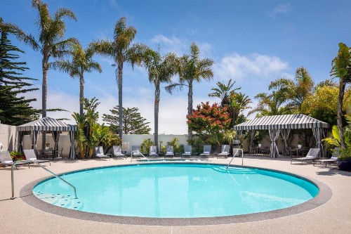 Portola Hotel & Spa - image 18