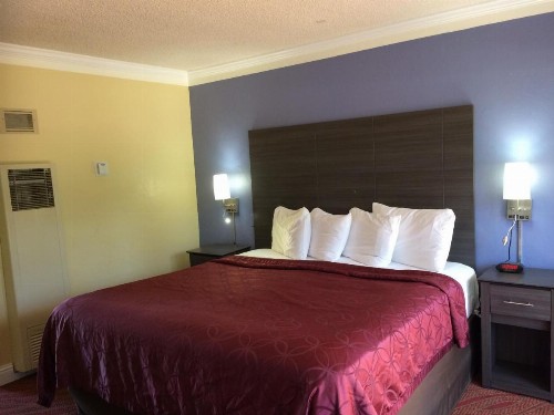 Americas Best Value Presidents Inn Monterey - image 21