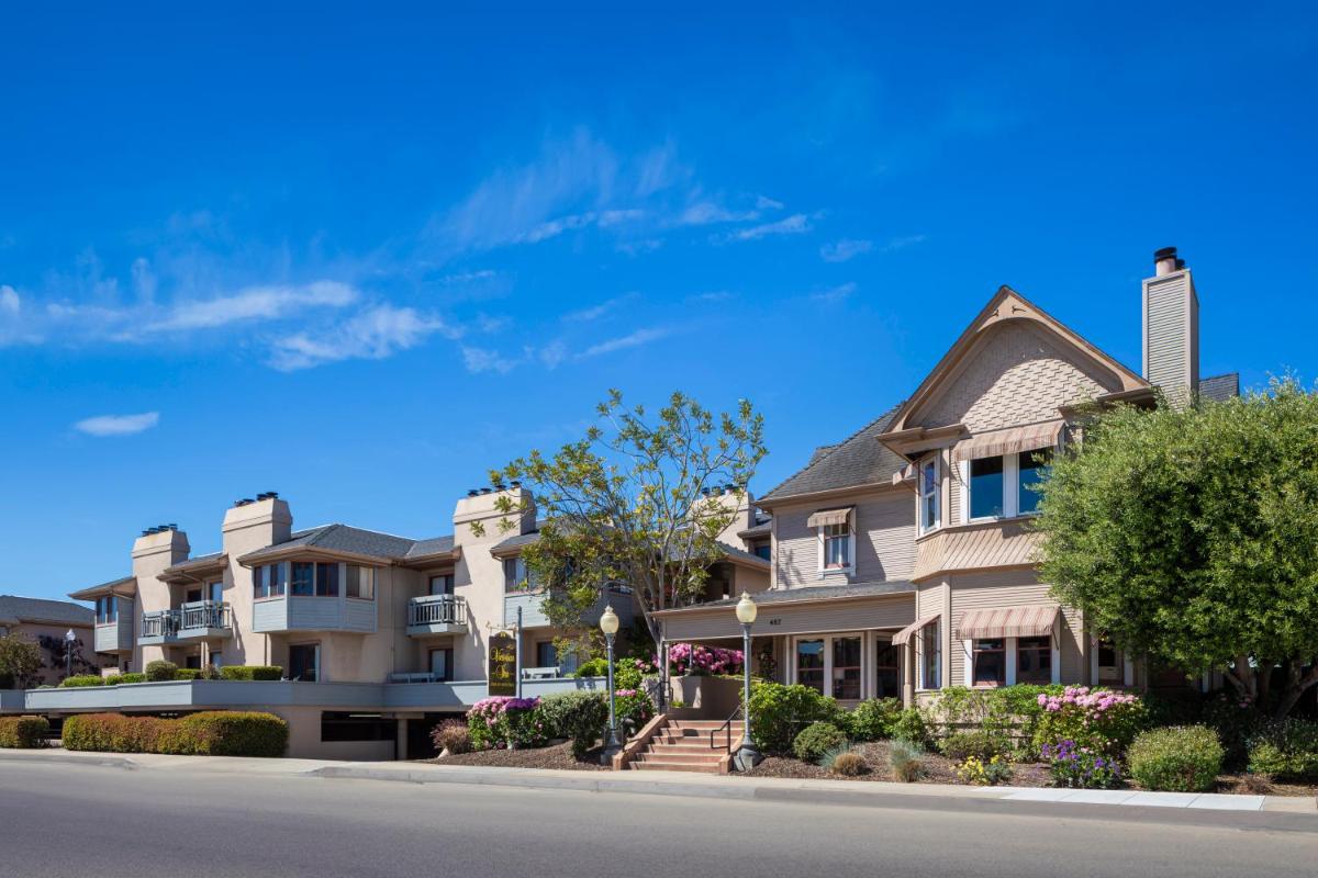 Victorian Inn - main image