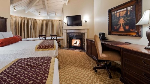 Victorian Inn - image 17