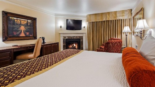Victorian Inn - image 22