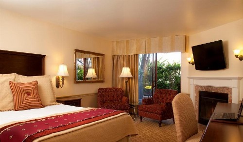 Victorian Inn - image 26