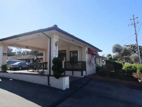 Monterey Fairgrounds Inn - image 7