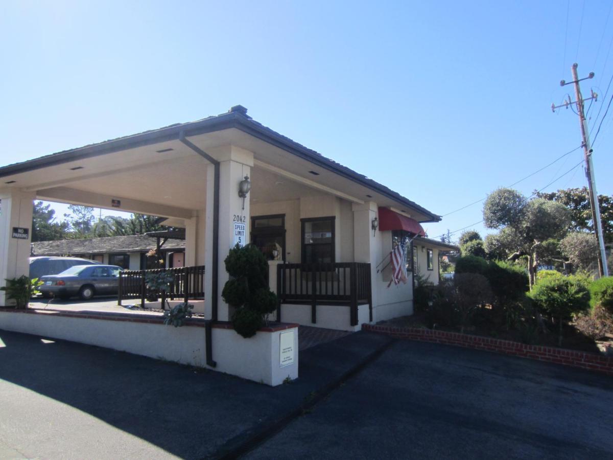 Monterey Fairgrounds Inn - image 7