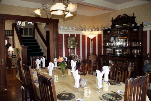 The Jabberwock Bed & Breakfast - image 7