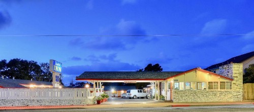 Bayside Inn - image 5