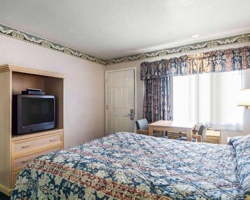 Rodeway Inn Monterey Near Fairgrounds - image 18