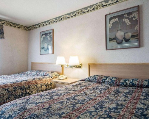 Rodeway Inn Monterey Near Fairgrounds - image 5