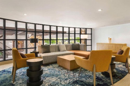Hilton Garden Inn Monterey - image 14