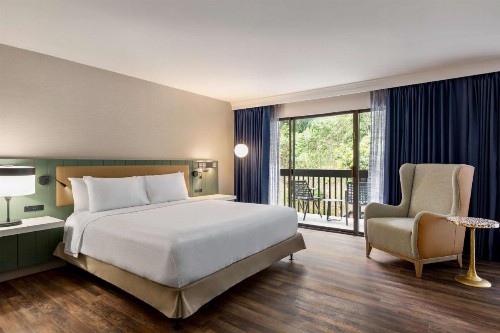 Hilton Garden Inn Monterey - image 39
