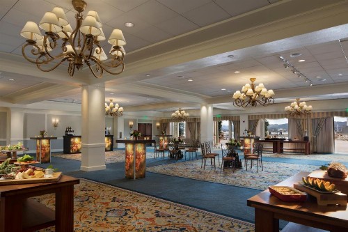 Monterey Plaza Hotel & Spa - image 20