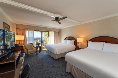 Monterey Plaza Hotel & Spa - image 49