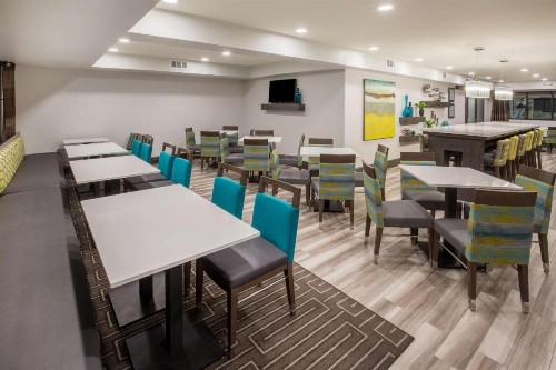 Hampton Inn Monterey - image 6
