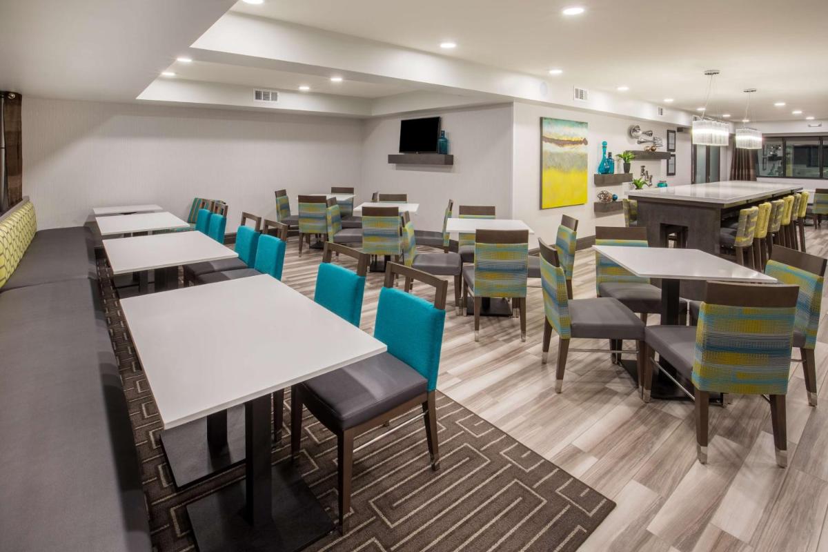 Hampton Inn Monterey - image 6